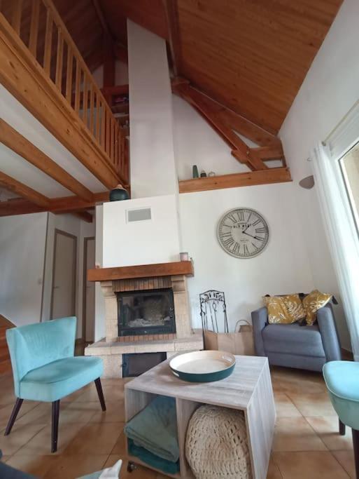 Maison De Montagne Au Calme Avec Cheminee Poubeau Luaran gambar